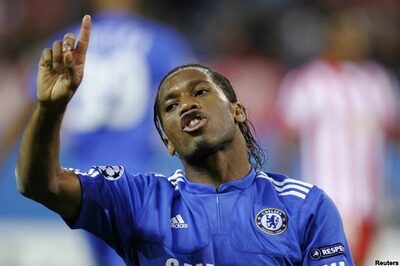 Drogba helps Chelsea edge out Man United