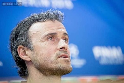 Debutant Luis Enrique riding high with Barcelona