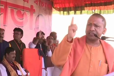 Yogi Adityanath Slams Congress Manifesto, Says Party Has Extended its 'Hand' to Traitors of This Country