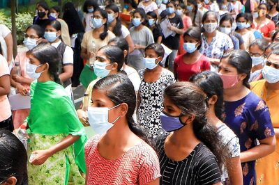 UGC Allows Students to Pursue 2 Degrees at the Same Time, Can Enroll in Different Colleges Too