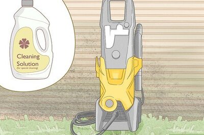 How to Pressure Wash Vinyl Siding