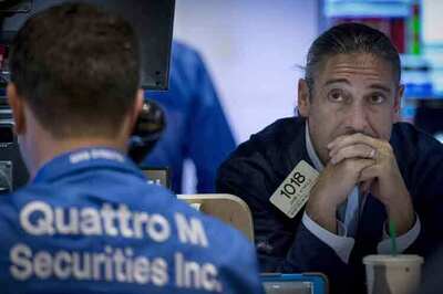 US markets plunge on opening; Dow sinks 5.6%