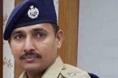 Darjeeling SP Rushes to Hospital on Rainy Night to Donate Blood for Pregnant Woman