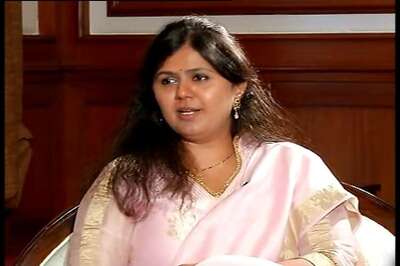'Chikki scam': Council chairman asks Pankaja Munde to submit reply