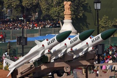 Manohar Parrikar hands over indigenous Akash missile system to IAF at Gwalior Air Force base