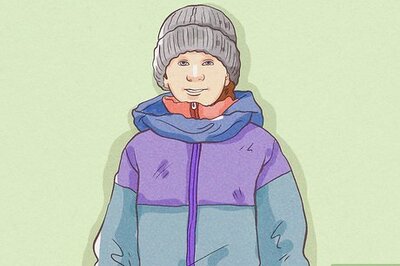 How to Dress Children Properly for Snow