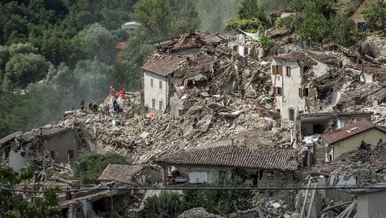 Italy Earthquake Kills 159, Reduces Towns to Rubble