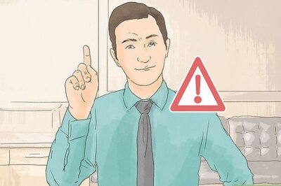 How to Talk with Coworkers About Your Salaries