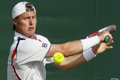 Hewitt gives Dimitrov grasscourt masterclass at Queen's