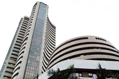 Nifty ends tad below 6700, rupee gains; SBI leads