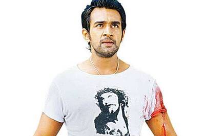 Vardanayaka: Sarja to act opposite Nikesha