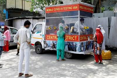 'Very Sorry State of Affairs': SC Slams 'Horrendous' Covid-19 Patient Care by Delhi Govt, Asks Why Testing Reduced