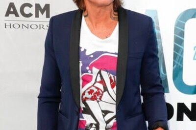 Keith Urban Finds Musical Connections Across Genre Lines