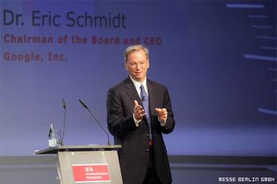 Google to play live interpreter using smartphones