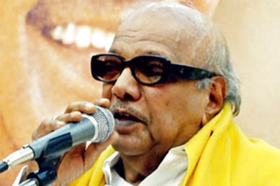 Defamation case: Karunanidhi appears in sessions court; hearing adjourned till March 10