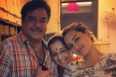 Shatrughan Sinha Lauds Daughter Sonakshi's Devotion To Work