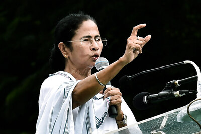 'We Don't Kill People in the Name of Cow': Mamata Banerjee on PM's 'No' Democracy in Bengal Comment