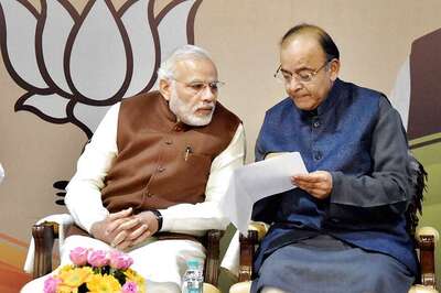 PM Narendra Modi and Arun Jaitley to Take Stock of Economy, but Can They Agree on the Only Solution ?