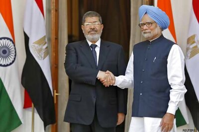India, Egypt ink seven pacts after PM, Morsi talks