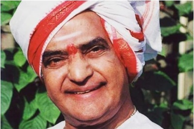 NT Rama Rao Birth Anniversary: Chiranjeevi, Balakrishna Pay Tribute to Late Actor