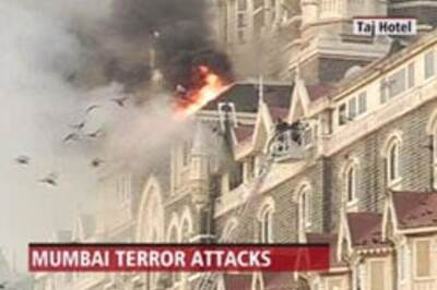 Pakistan condemns terror attacks in Mumbai