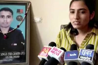 'It Was His Dream': Galwan Valley Martyr's Wife to Carry Forward His Legacy as Lieutenant in Army