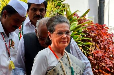 Sonia Gandhi to Hold Oppn Meet on November 4 to Talk Strategy on Economic Crisis, May Discuss Maharashtra With Sharad Pawar
