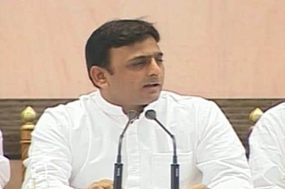 Restore confidence in people, Akhilesh tells police officers