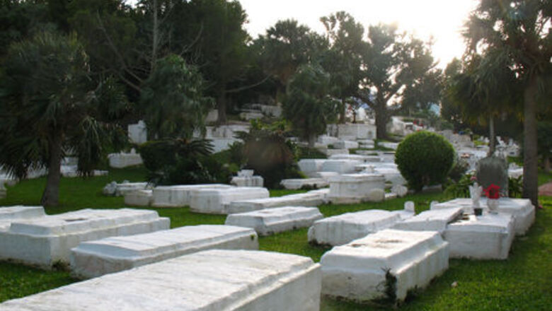 How to Photograph a Tombstone