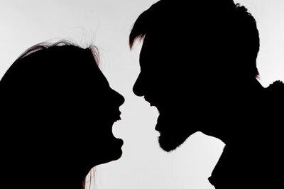 Trivial Fights, Loss of Trust Between Married Couple Can't be Confused with Mental Cruelty: Delhi HC