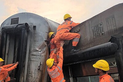 3 Passengers Die As Chandigarh-Dibrugarh Express Derails In UP's Gonda