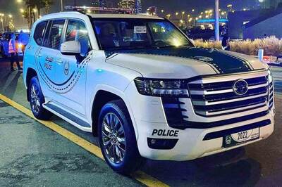 2022 Toyota Land Cruiser LC300 SUV Joins Dubai Police, Looks Ready to Curb Crime