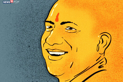 UP Not Affected by Economic Slowdown, Says CM Yogi Adityanath, Promises 2 Lakh Jobs in Next 2.5 Years