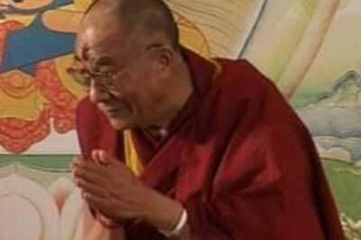 No retiring, Dalai Lama says will fight till death