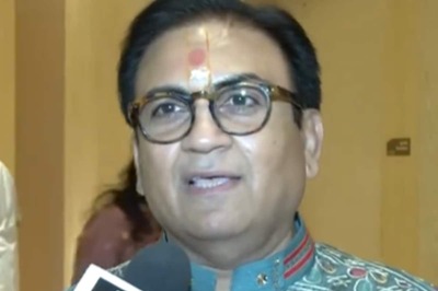 Dilip Joshi Aka Jethalal Of TMKOC Visits UAE Hindu Temple, Says Initiative Will Spread 'Message Of Harmony'