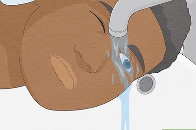 How to Get Sunscreen Out of Eyes