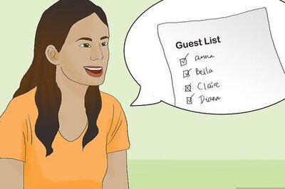 How to Decorate for a Bridal Shower