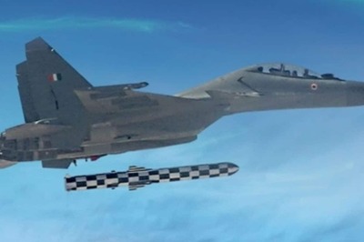India Successfully Test-fires Extended-range Version of BrahMos Missile from Sukhoi Fighter Jet