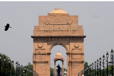 Delhi Records 42.8 Max Temp, Exceeds Normal By 2 Degrees
