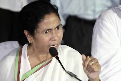 Buy alternative land for Singur farmers, Left tells Mamata