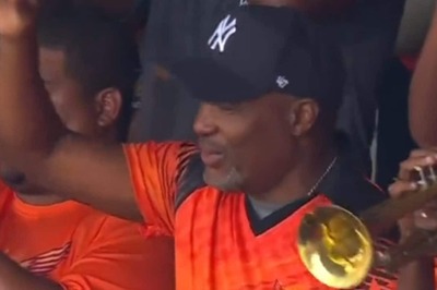 Watch: Brian Lara Joins St George's Band During SA20, Delights Fans And Commentators