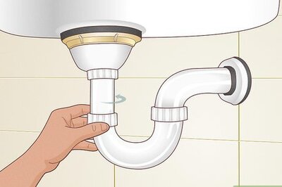 How to Remove a Kitchen Sink Drain