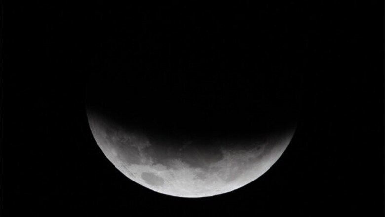 Total lunar eclipse on October 8