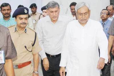 'Bihar DGP to act against Saran DIG in bribe case'