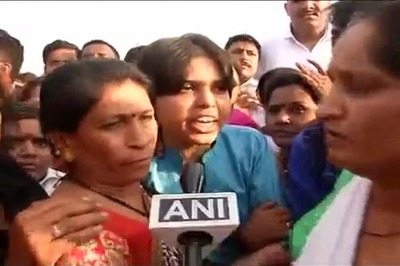 After Bombay High Court order, activist Trupti Desai heads to Shani Shingnapur