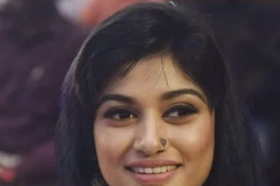 What Actress Oviya Helen Said About Prostitution