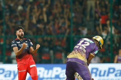 IPL 2023: Mohammed Siraj Reclaims Purple Cap After Dismissing Andre Russell With Inch-Perfect Yorker, Watch Video