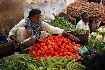 Sharp Rise in Kolkata Vegetable Prices as Supplies Dwindle Post Rampage by Cyclone Amphan