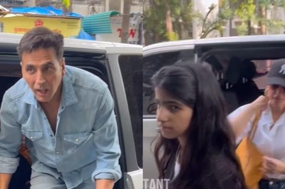 Akshay Kumar Gets Papped With Daughter Nitara, Wife Twinkle Khanna In The City; Video Goes Viral