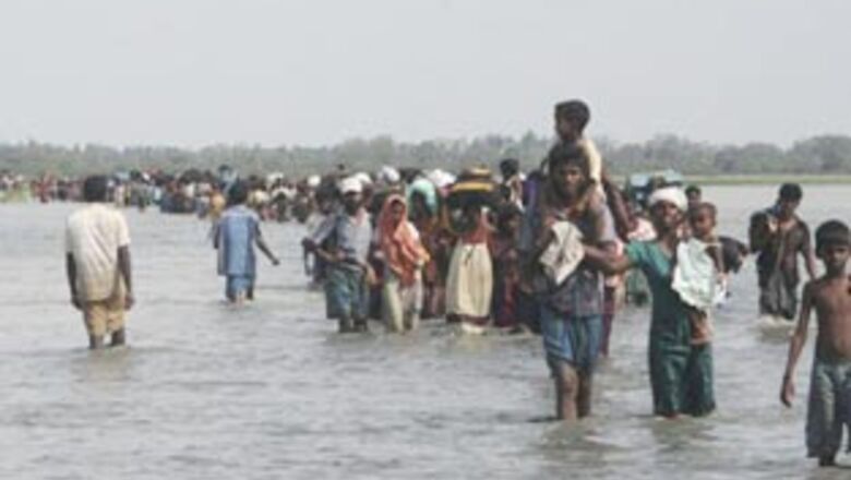 Clock ticks for LTTE, thousands flee war zone